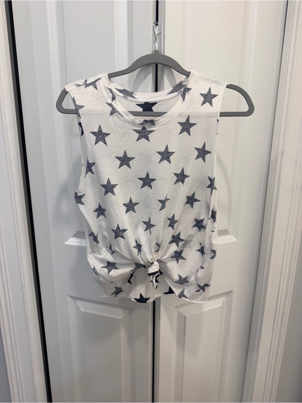 Nation LTD White Star-Print Knot-Front Tank